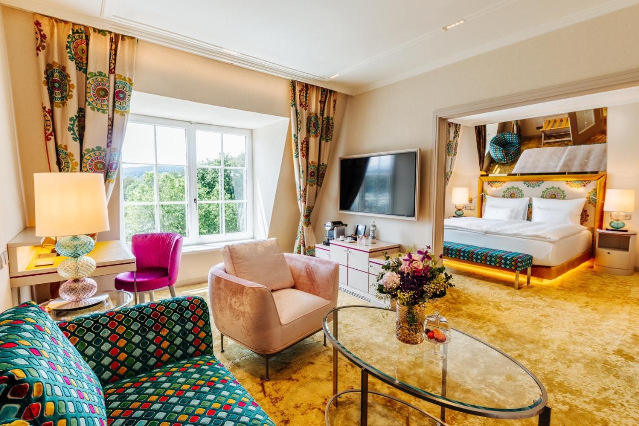 Hotel Schloss Seefels Portschach am Woerthersee Ngoại thất bức ảnh